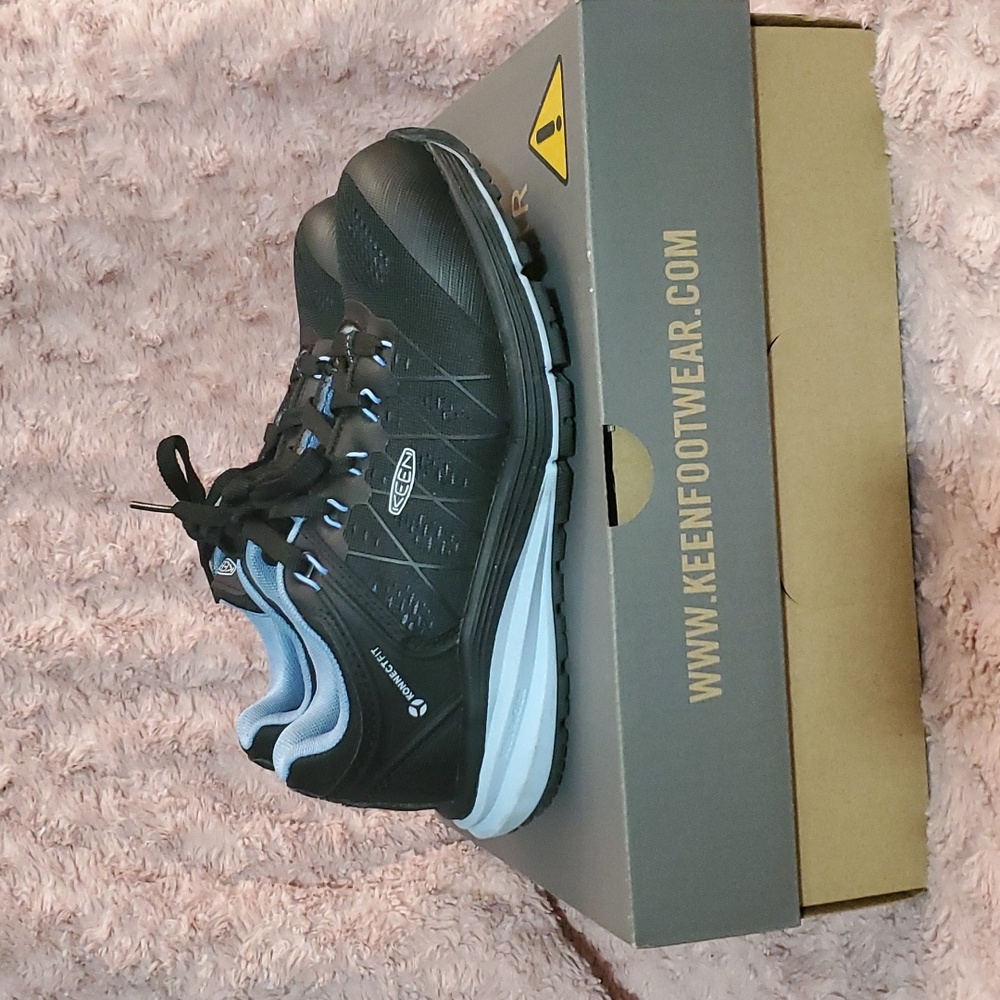 Womens KEEN Steel Toe Shoes